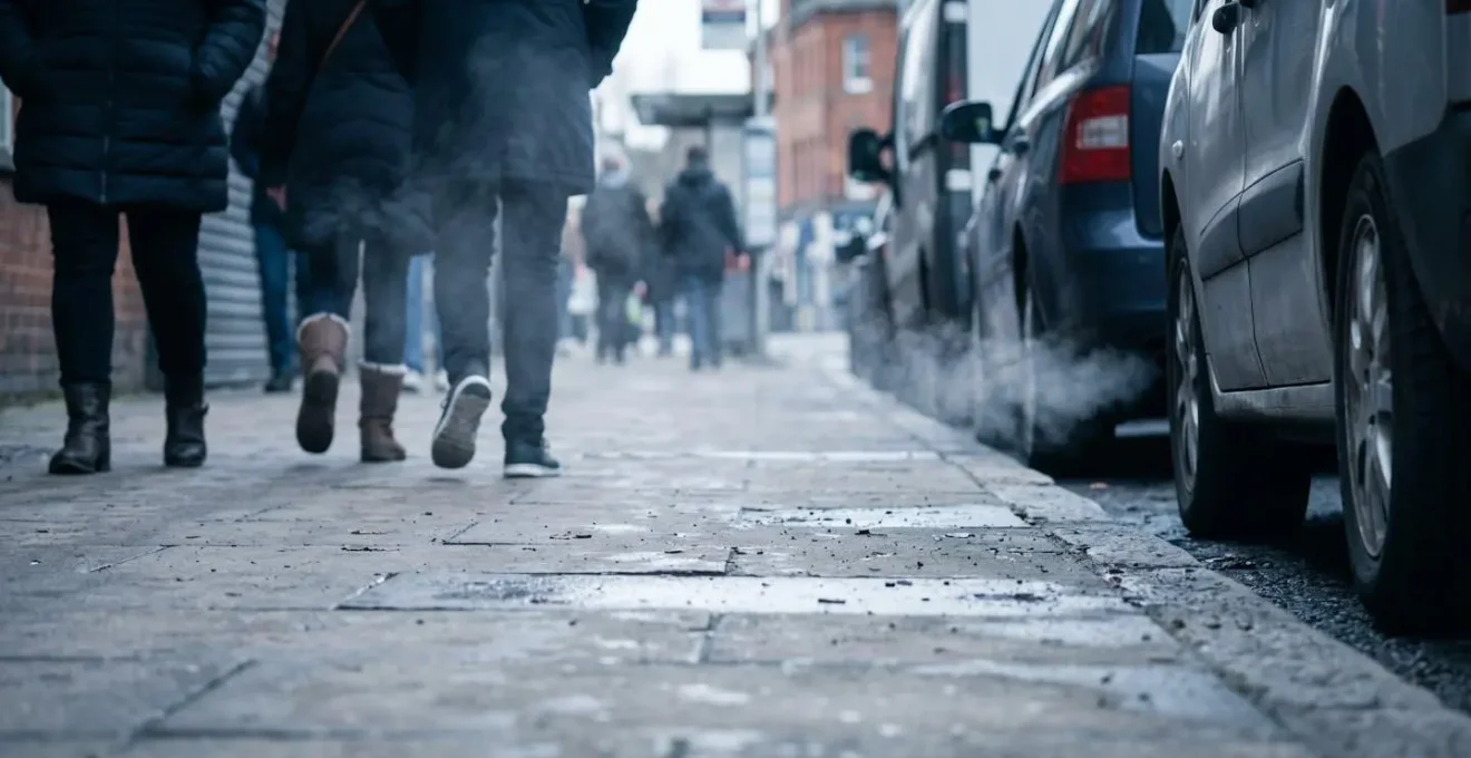 Visual demonstration of how children's height relates to vehicle exhaust emissions at street level